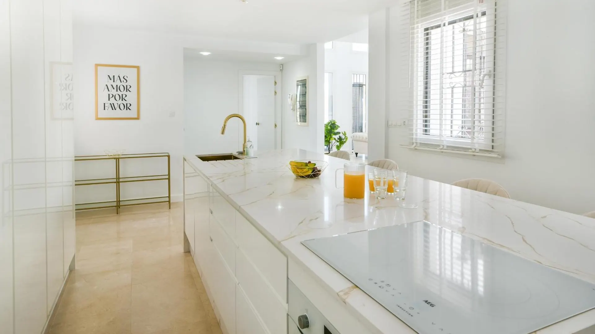 Dream Beach-Side Villa With Sea Views & Close To Golf El Faro 0*,  Spanje