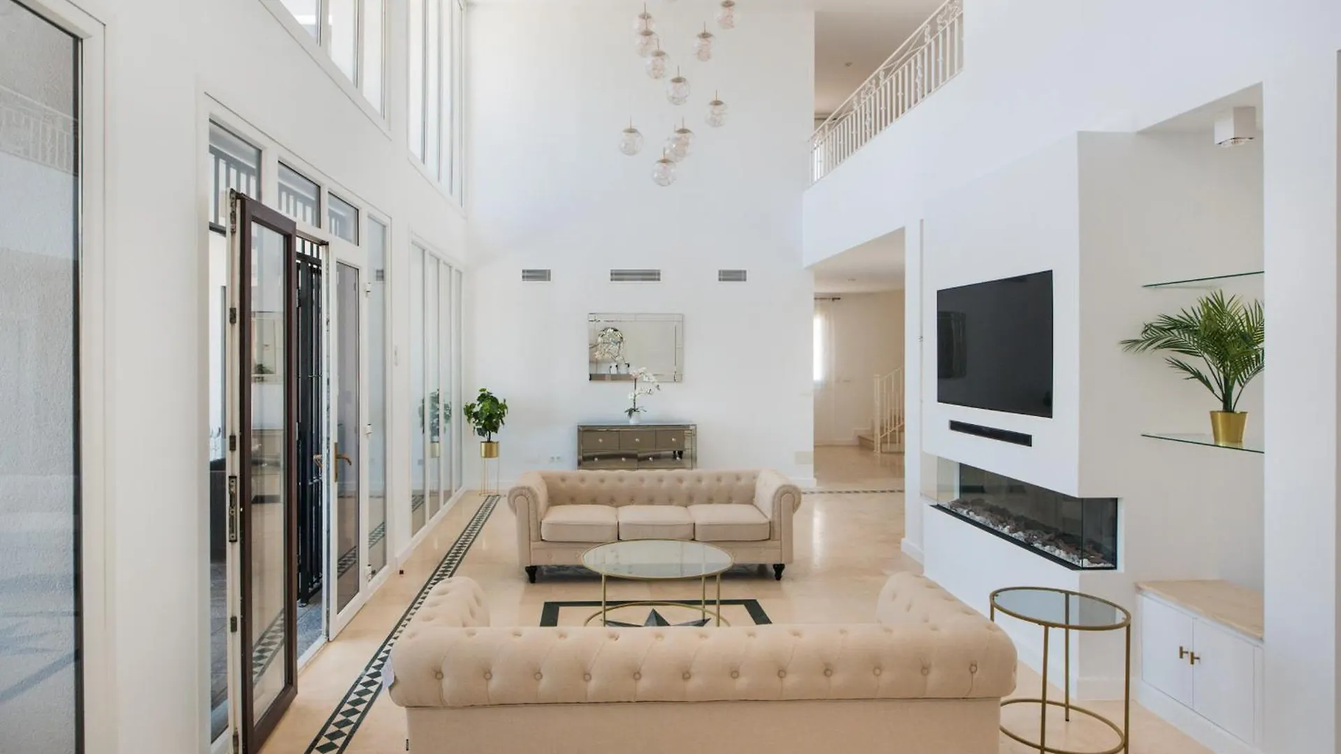 Dream Beach-Side Villa With Sea Views & Close To Golf El Faro