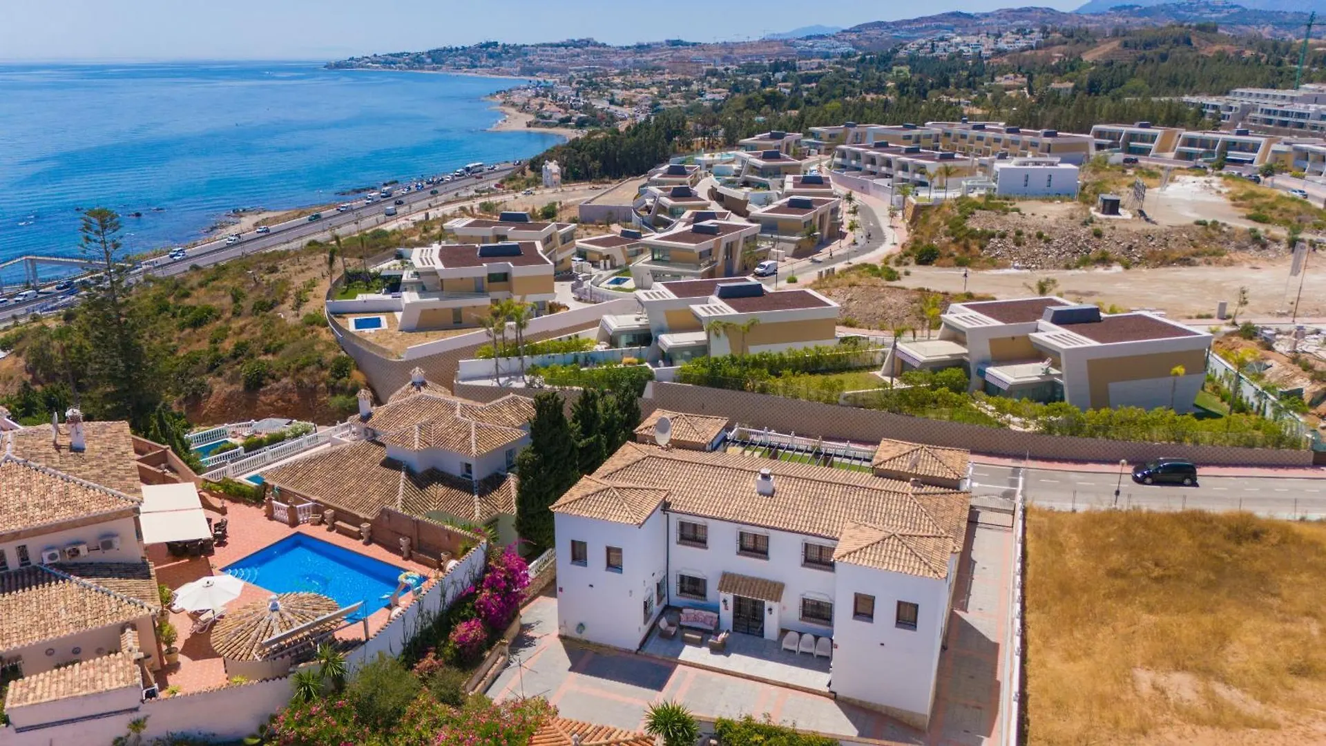 Dream Beach-Side Villa With Sea Views & Close To Golf El Faro
