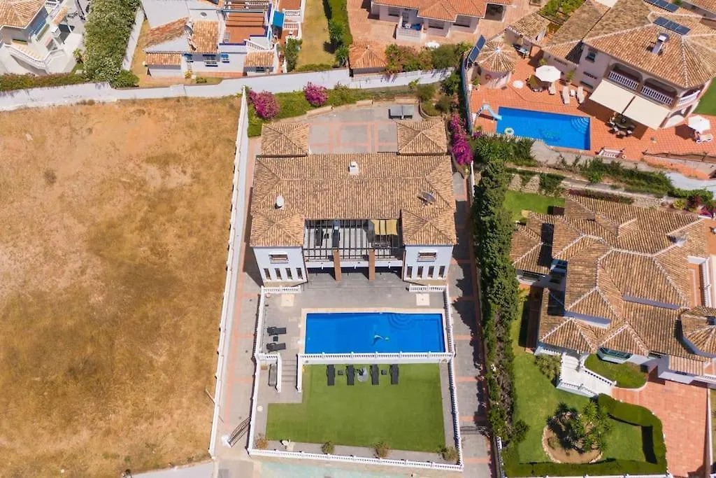 Dream Beach-Side Villa With Sea Views & Close To Golf El Faro